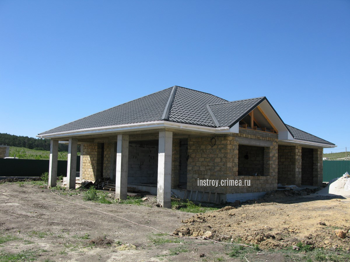 Типовой проект дома из ракушки с гаражом - Симферополь, Севастополь, Евпатория, Бахчисарай, Ялта. Крым, ИНстрой