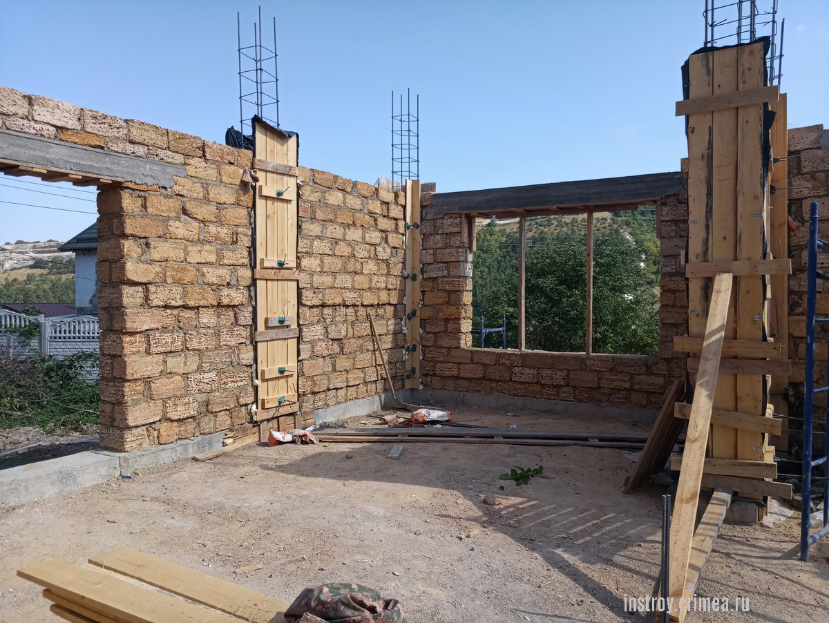 Жилой дом из ракушки, Симферополь.