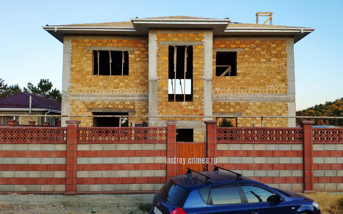 Дом из ракушки в Крыму